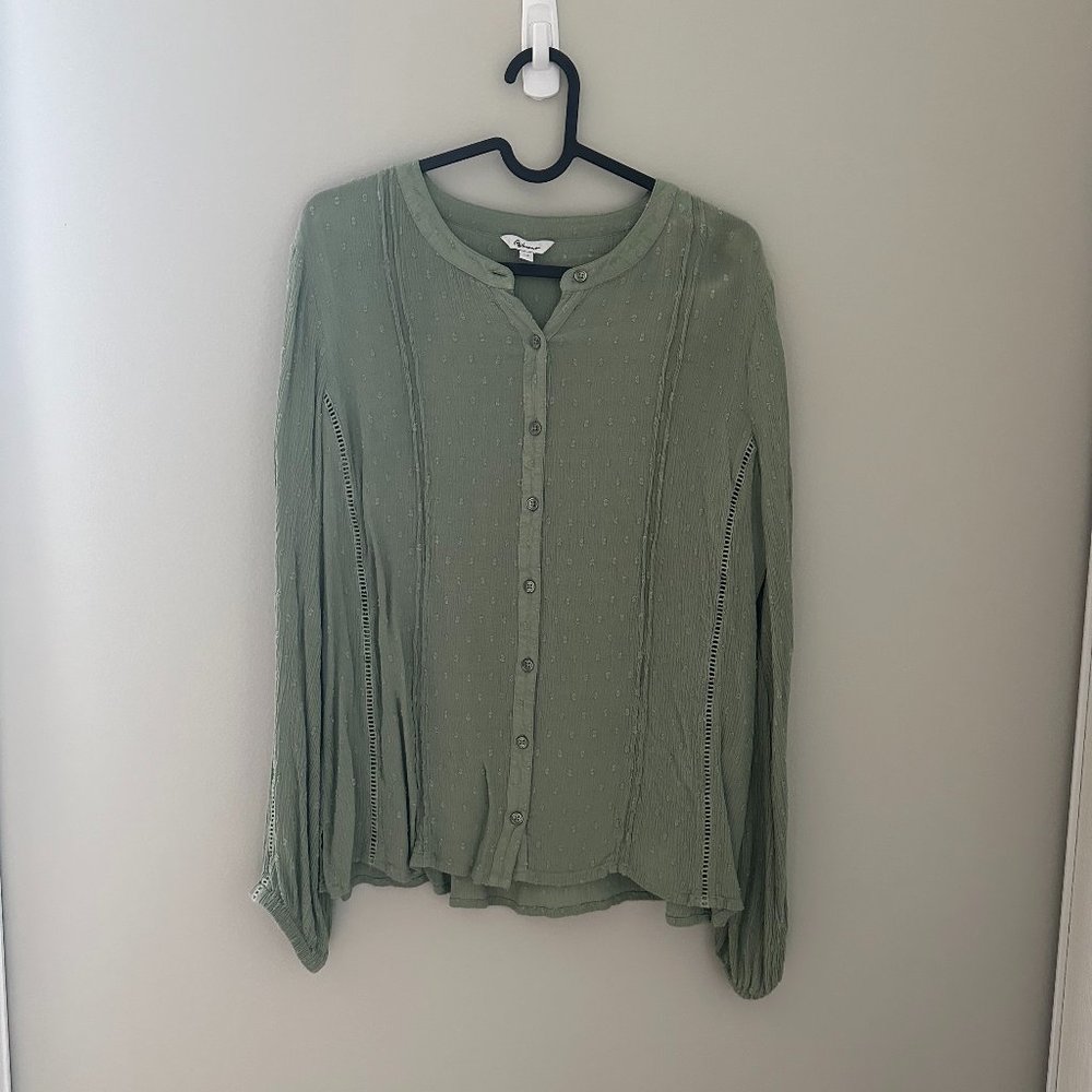 Green Blouse, Button down, full sleeves, Size L